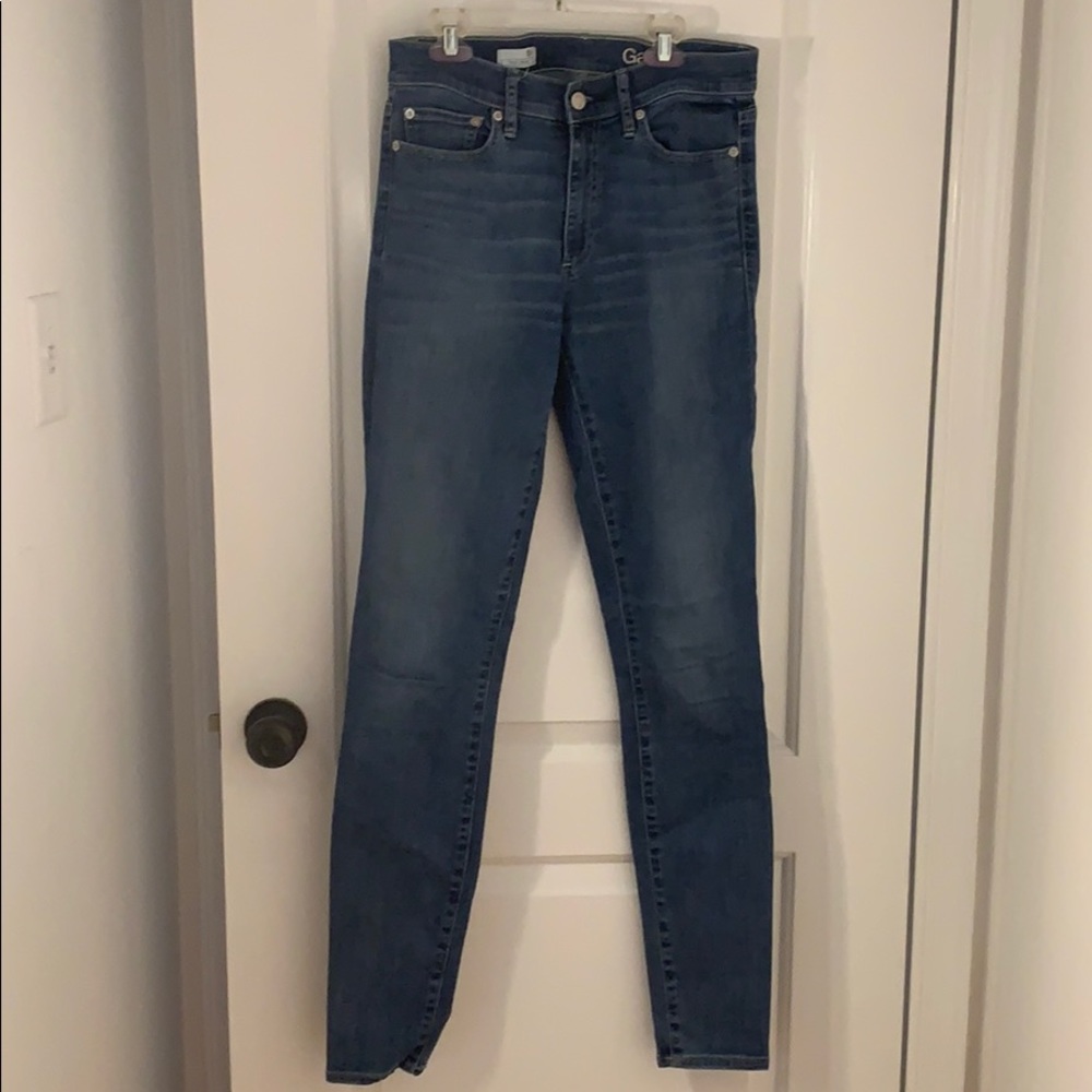 Gap True Skinny Jeans